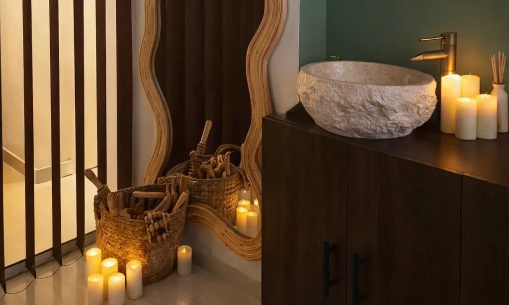 Massage californien ou suédois d'1h ou 1h30, soin du visage en option