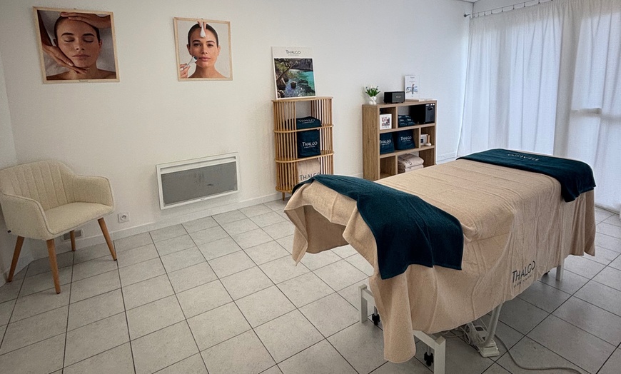 Image 2: Escale bien-être au choix : massage californien ou express