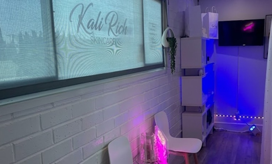 Image 13: Relaxing Facial & Massage or Holistic Body Contour & Wrap Treatment
