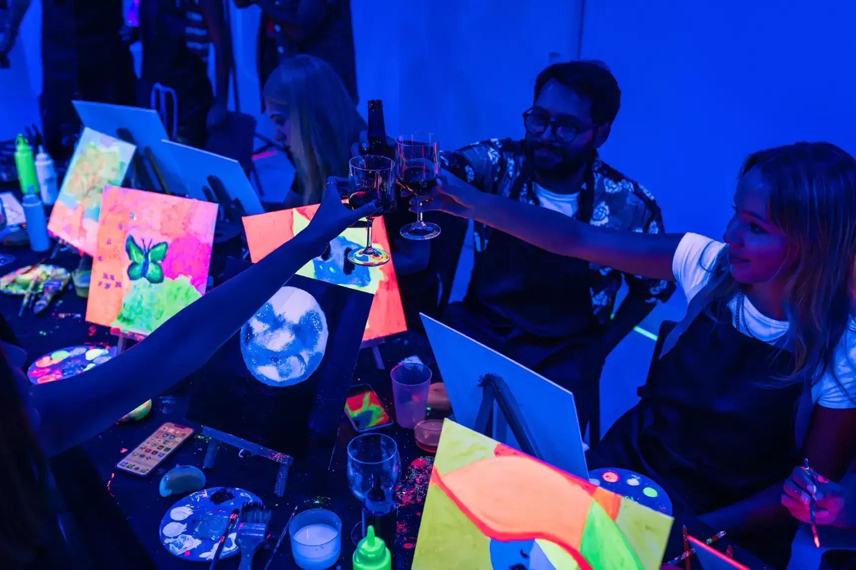 Glow in the Dark Bath Bomb Workshop: Fun for 1-6 People
