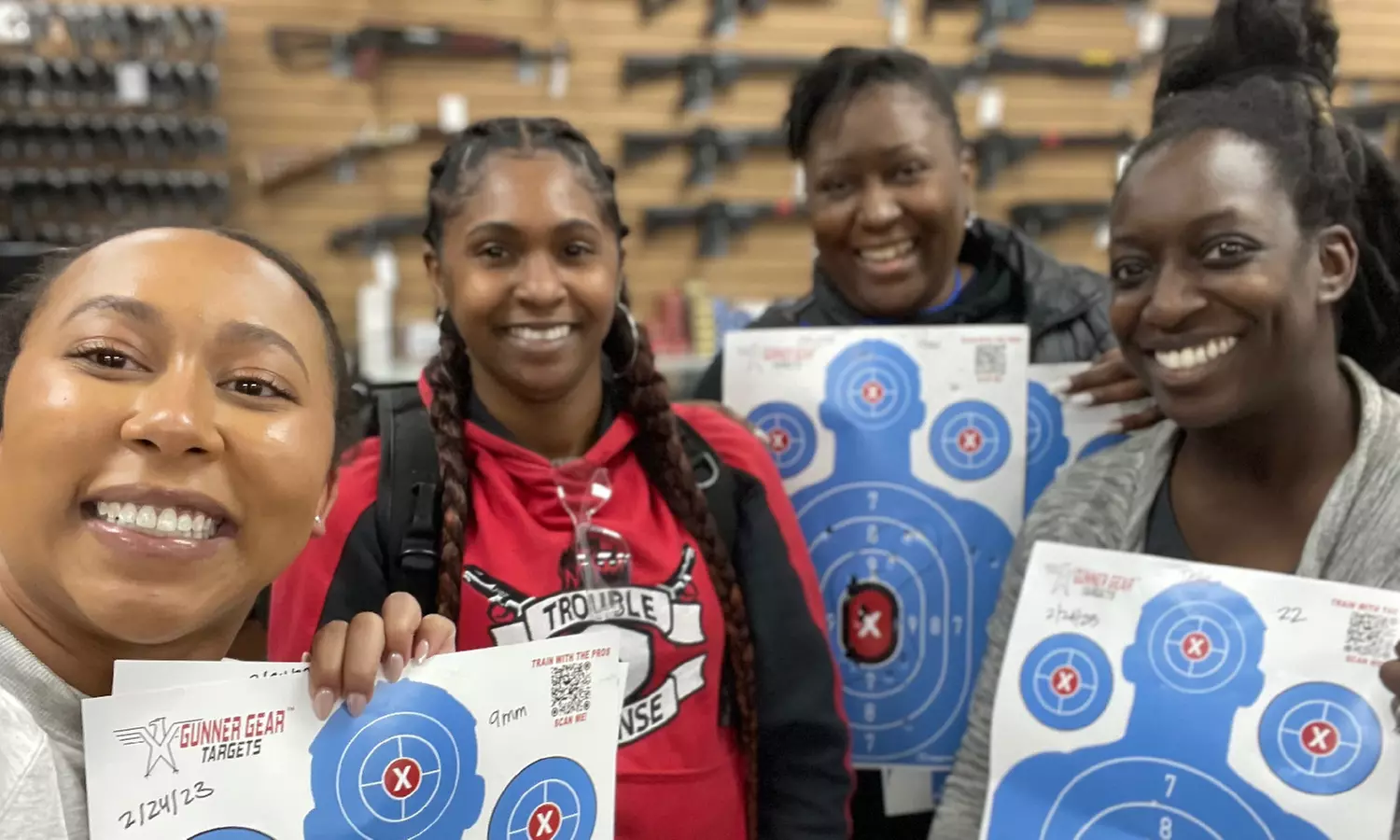 Expert-Guided Indoor Range: Groupon Pricing Options for 4 or 6 People