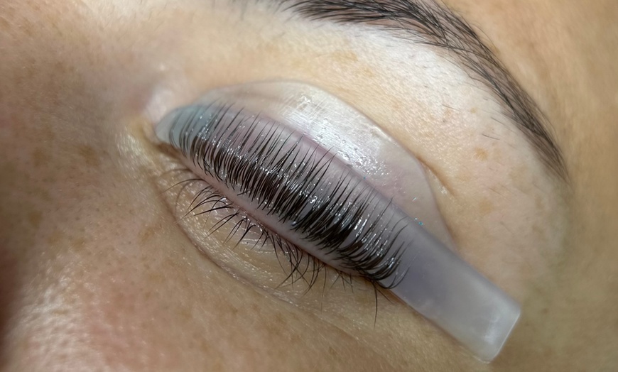 Image 5: Lash- und / oder Browlifting inkl. Farbe für 1 Person