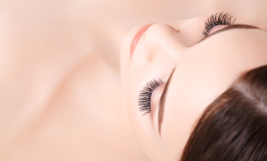 Image 1: Get One Full Set of Glam or Hybrid Eyelash Extensions & 2-Week Refill