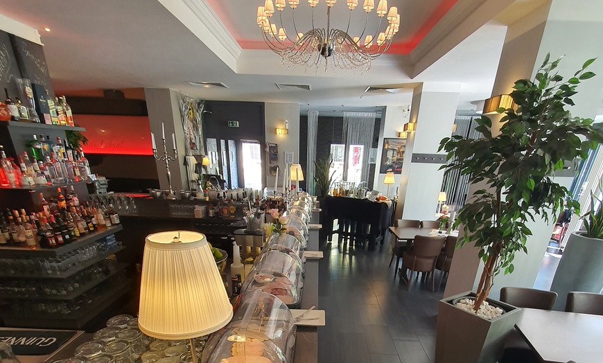 Image 2: Gestärkt in den Tag starten: Premium Frühstück