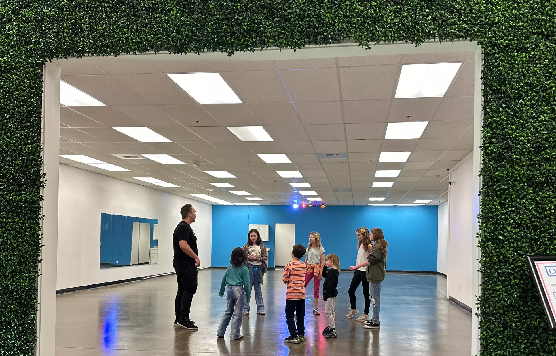 1-Month Kids Dance Class for 1 or 2 (1, 2 /Unlimited Classes per Week)