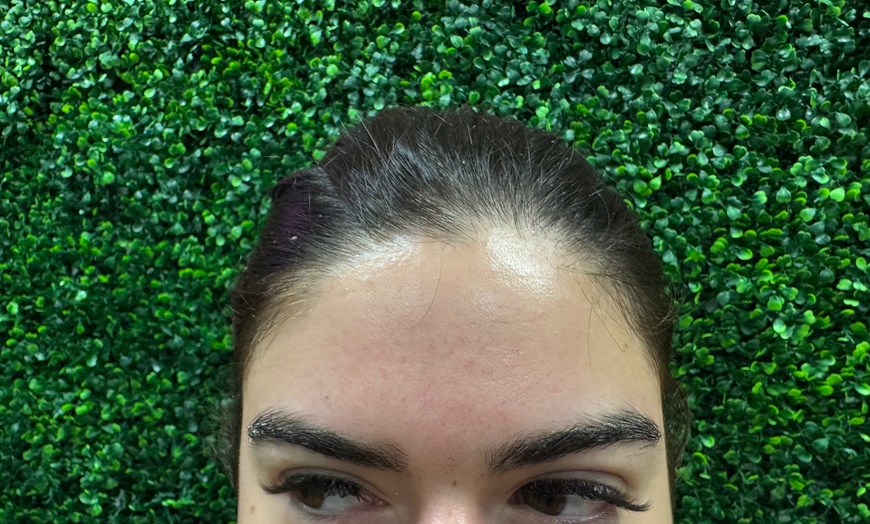 Image 3: Up to 30% Off on Eyebrow Waxing at Luminous Glow