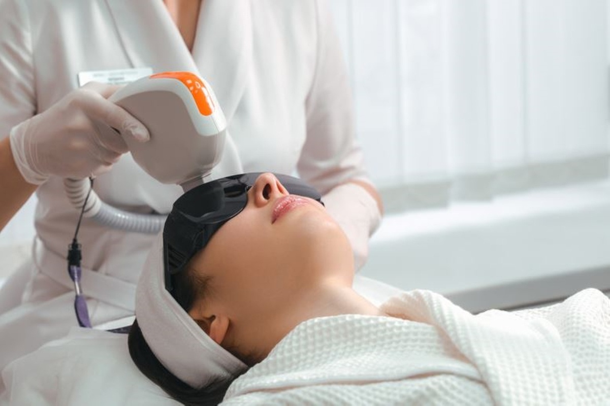 Up to 35% Off on IPL Photo Facial at Sculpt and Skin Care
