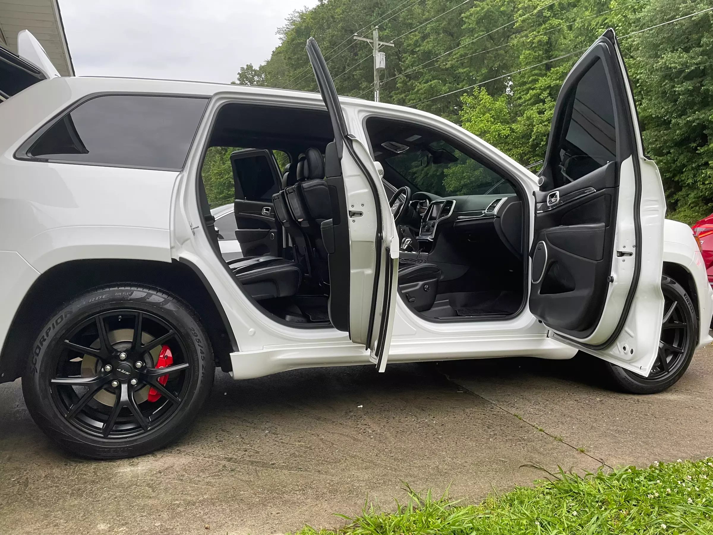 Interior and Exterior Mobile Detailing for Cars, Pickup, SUV or Van! 