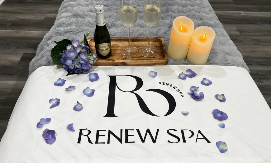 Image 1: Up to 30% Off on Spa / Salon Beauty Treatments at renew spa