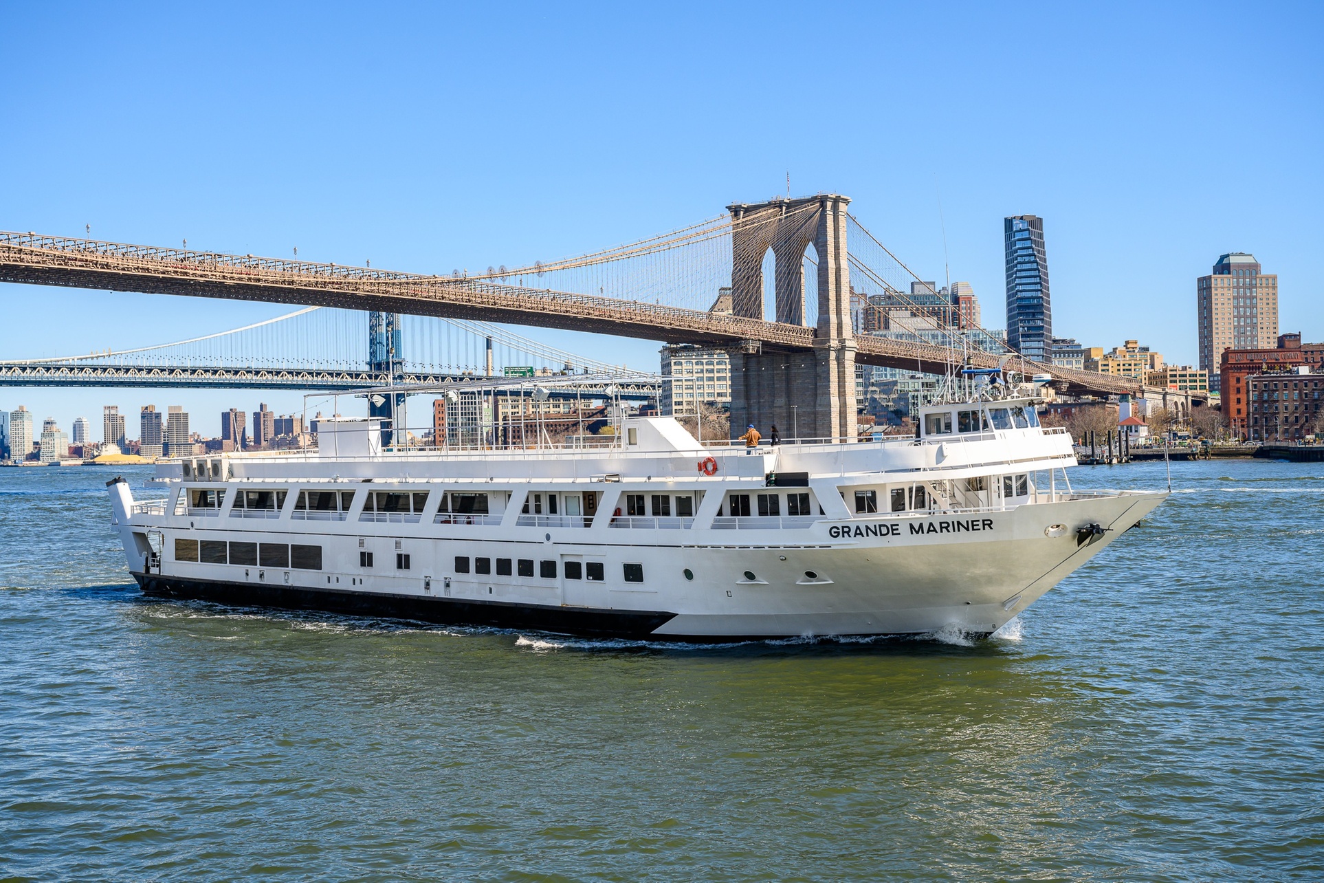 Enjoy 90-Minute Statue of Liberty Sightseeing Cruise! 