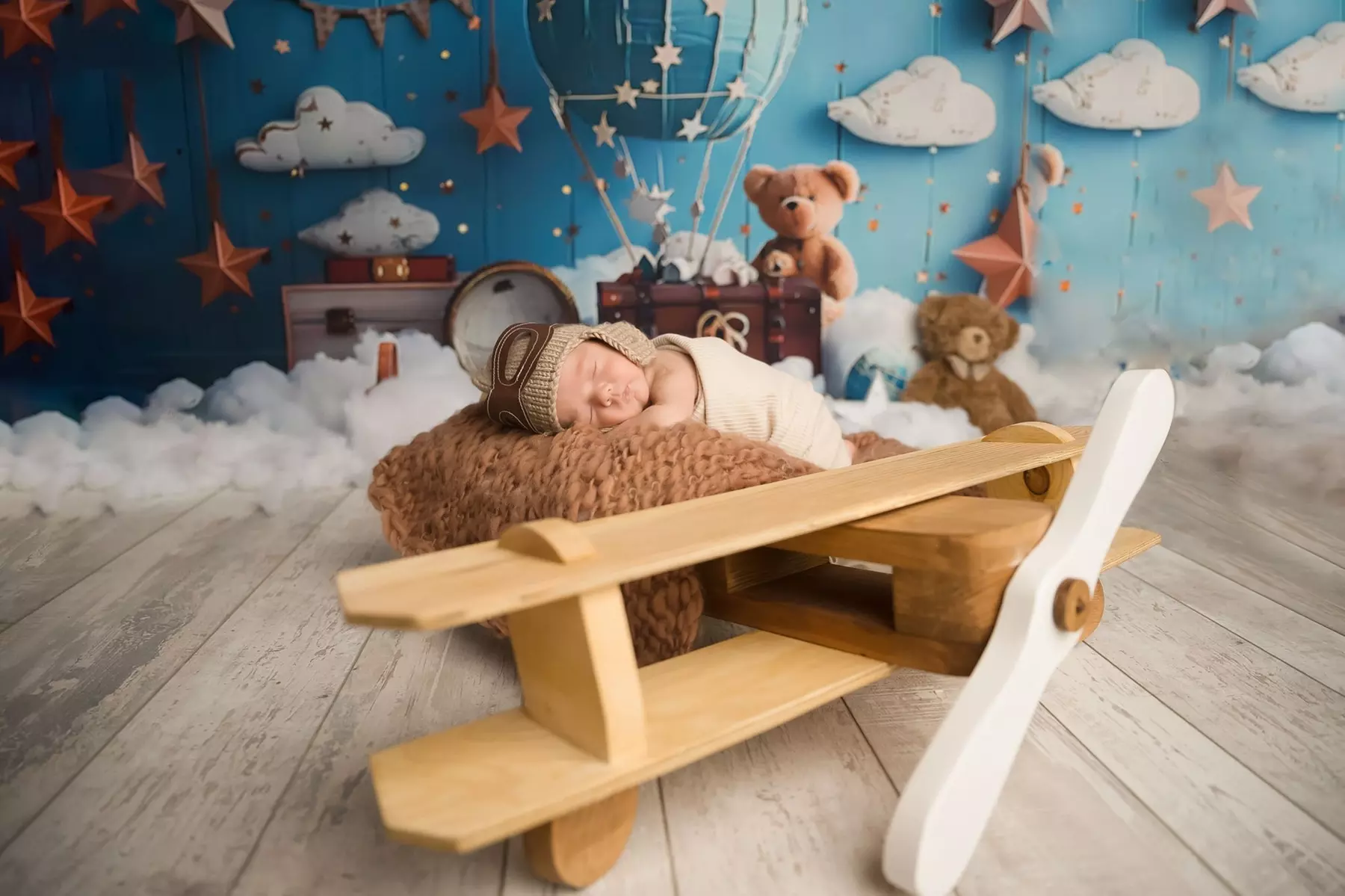 30 or 45-Min In-Studio Newborn Photography + 3 Digital Images