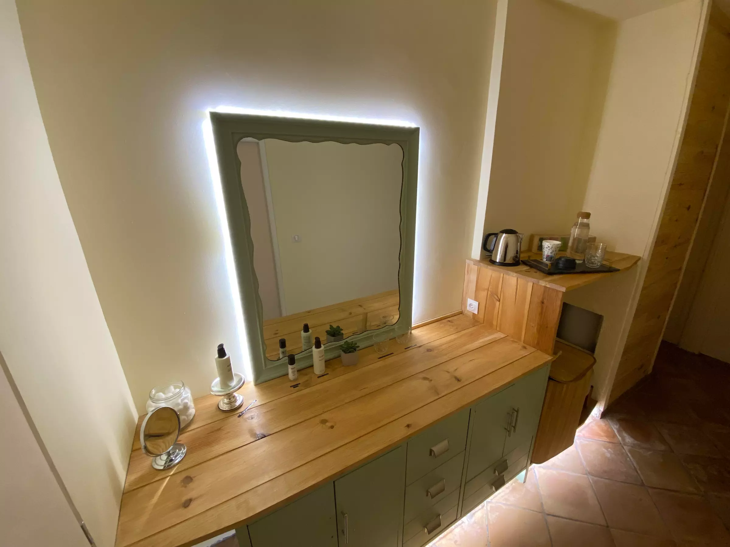 Jusqu'à 37% de remise sur Flottaison - Caisson d'isolation sensorielle chez ZEAL - Float