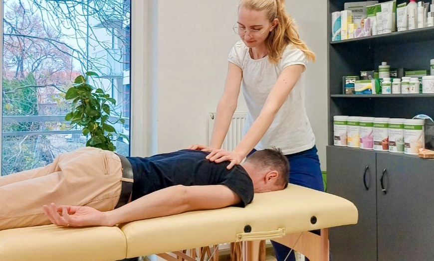 Image 6: Zdrowie i relaks: masaż, fizjoterapia lub ćwiczenia usprawniające