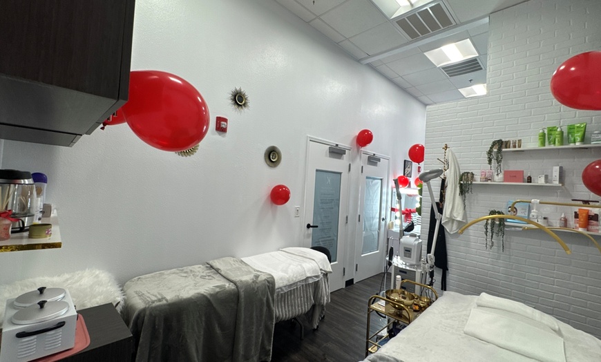 Image 3: Get a Luxury & Deluxe Dry Gel Manicure and Pedicure Options