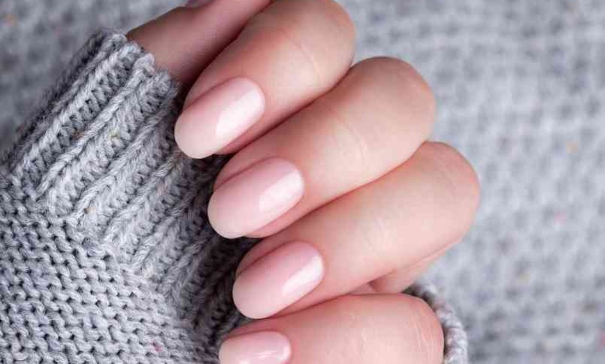 Image 2:  Choose from Manicure or Eye Color/ Gel Shellac Change