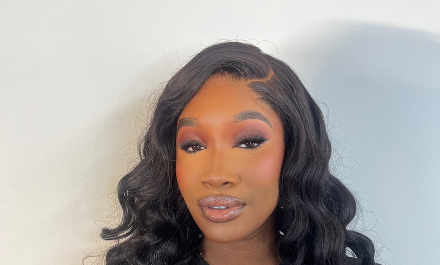 Image 11: 90-Min Naturally Me or Soft Glam Makeup Application