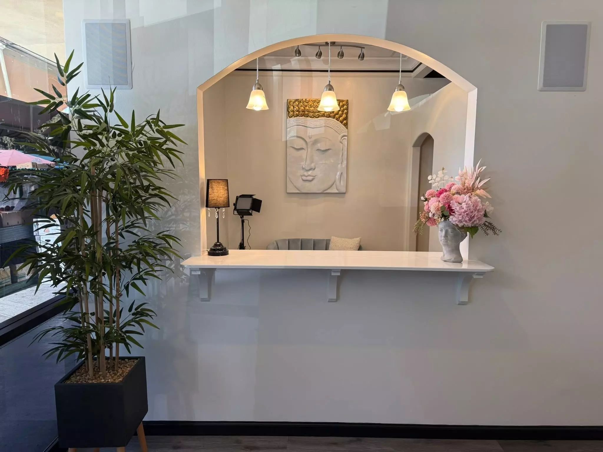 90-Minute Body Scrub with Exfoliation, Steam Therapy, Hot Stone & More