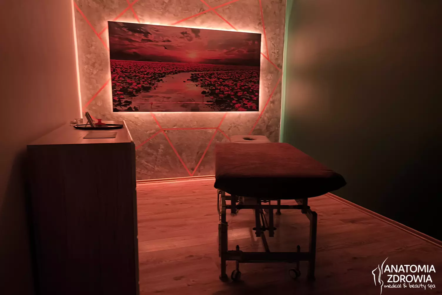 Godzinny relaksacyjny masaż ciała z aromaterapią