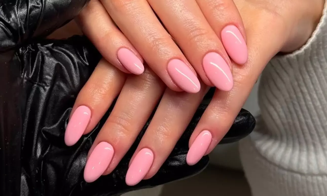 Beauté des mains : vernis semi-permanent ou gel