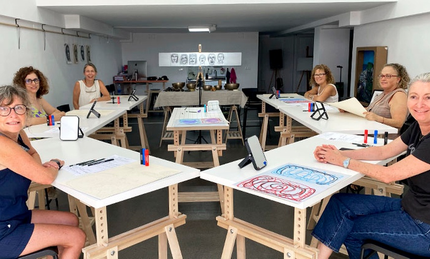 Image 5: Taller de dibujo automático y cuencos tibetanos para 1 o 2 personas