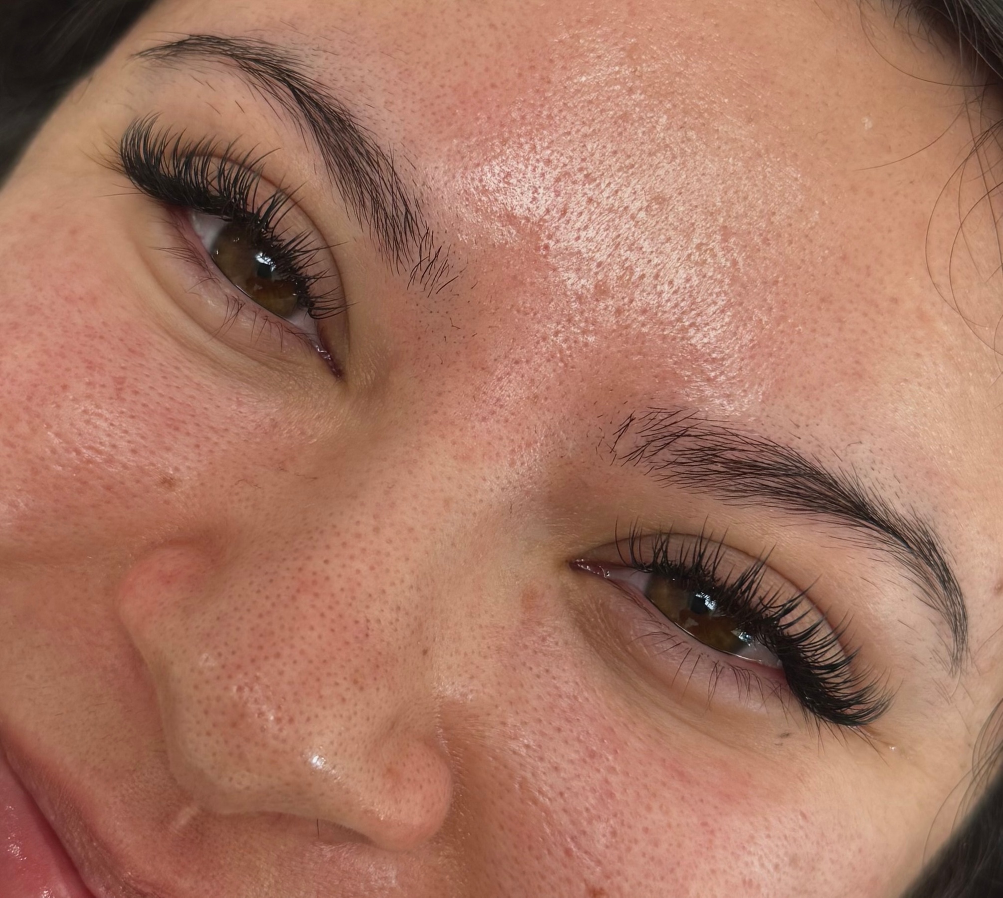 Lash Extension Full Sets with Complimentary Aftercare Kit