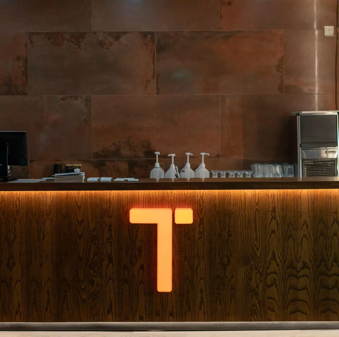 Exclusive Dining Experience: Gourmet Main, Side & Beverage  — Save Up to 60% at Tribez Steakhouse Leicester