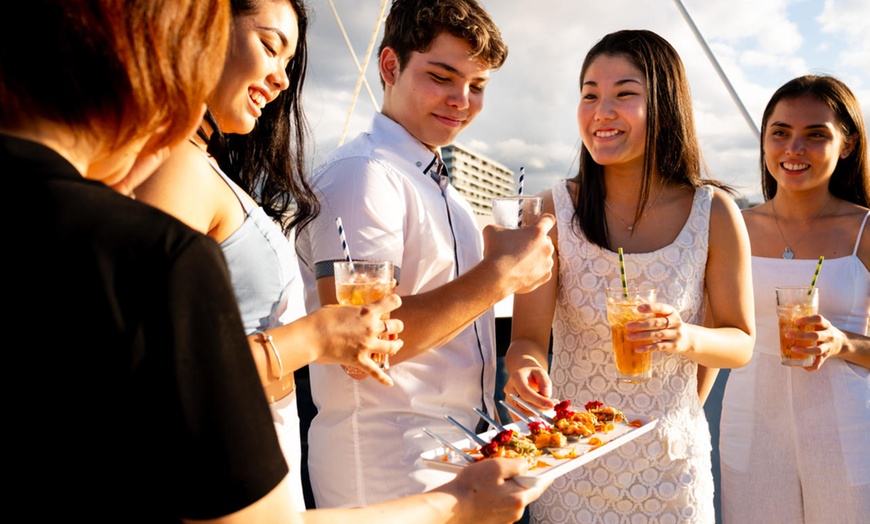 Image 8: Enjoy a Scenic NYC Evening Cruise with Iconic Views During Sunset