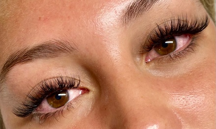 Full Classic Set Eyelash Extensions - Silk Plus Gloss Beauty Bar