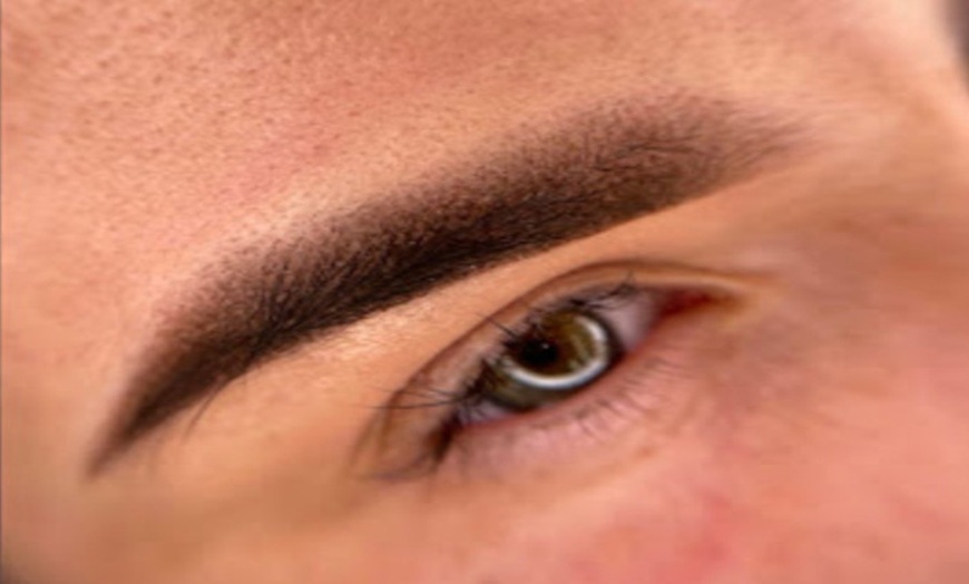 Image 5: Get Effortless Beauty with Permanent Makeup Sessions