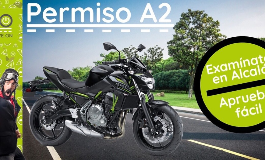 Image 1: Matrícula, libro y 6 u 8 prácticas para obtener el permiso de moto A2