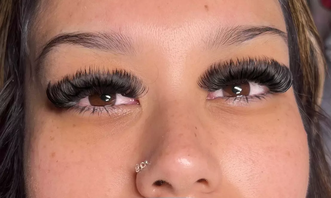 Transform Your Look with Three Unique Eyelash Extension Sets