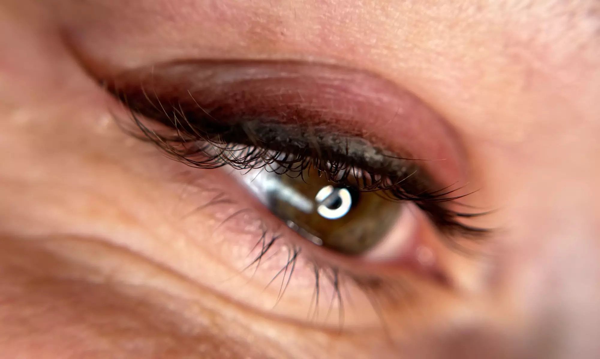 Permanent Eyebrow and Eyeliner Makeup By Professionals