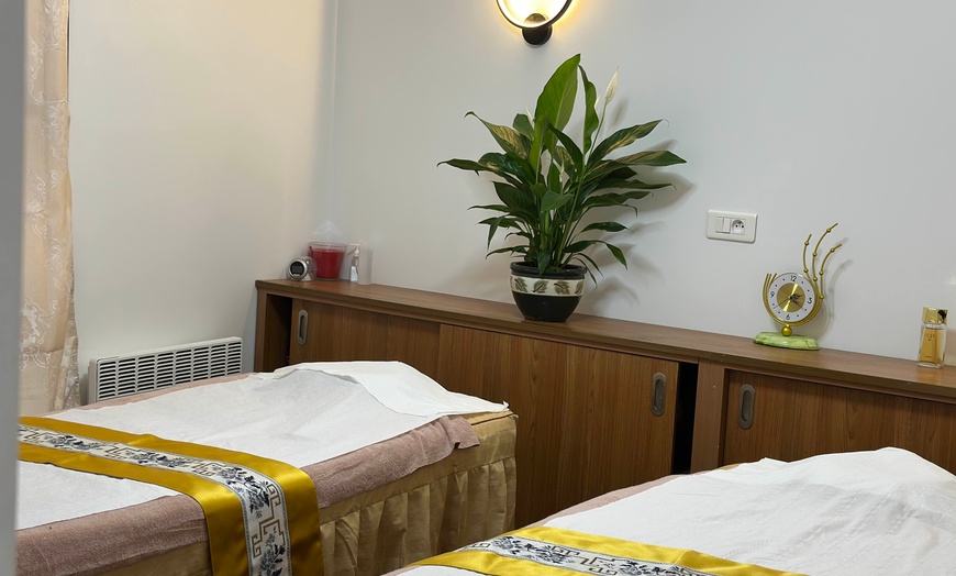 Image 3: Massage TuiNa : harmonisez corps et esprit avec un soin énergétique