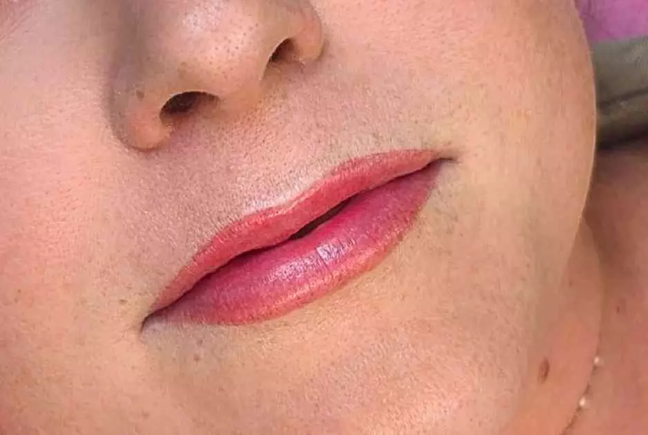 Up to 60% Off on Tattooing at Graceful Brows