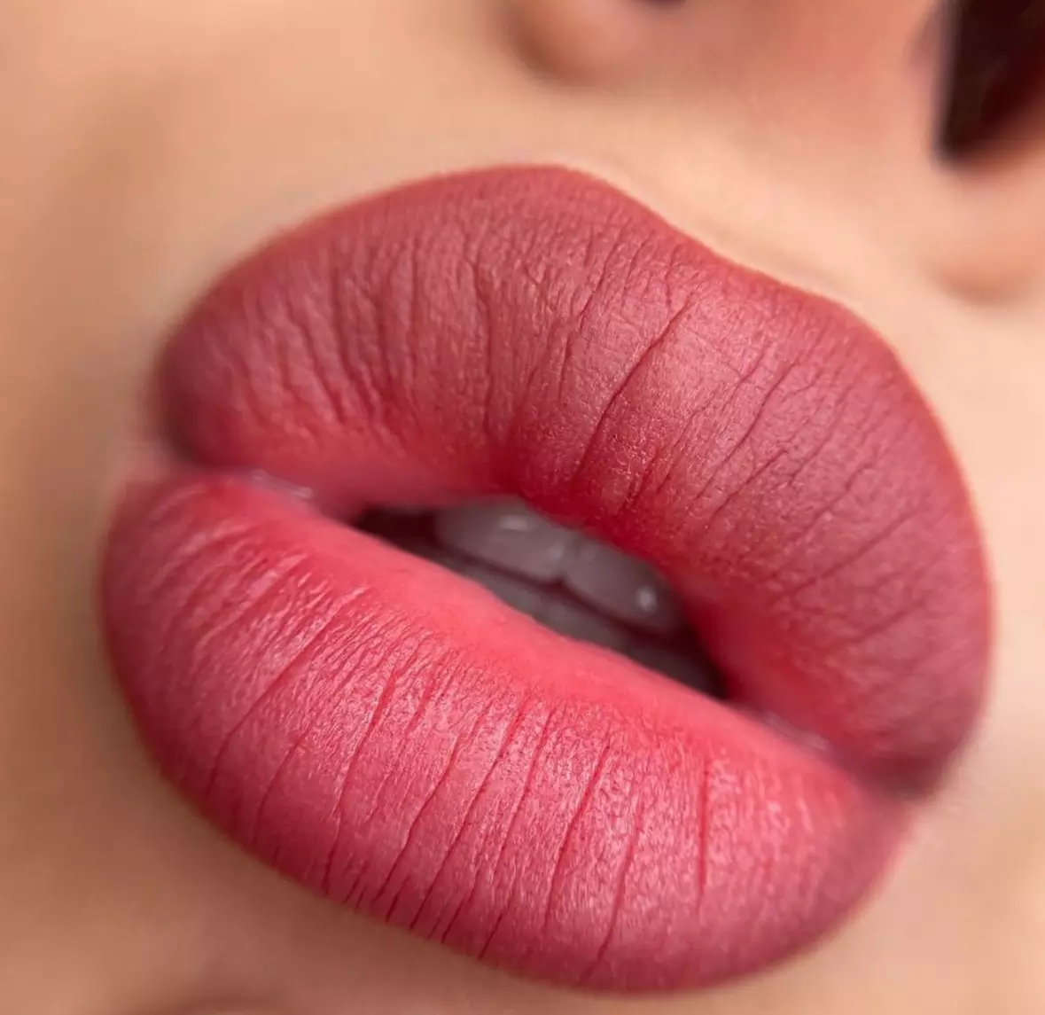 Permanent Make-up für Lippen oder Augenbrauen, wählbar für 1 Person