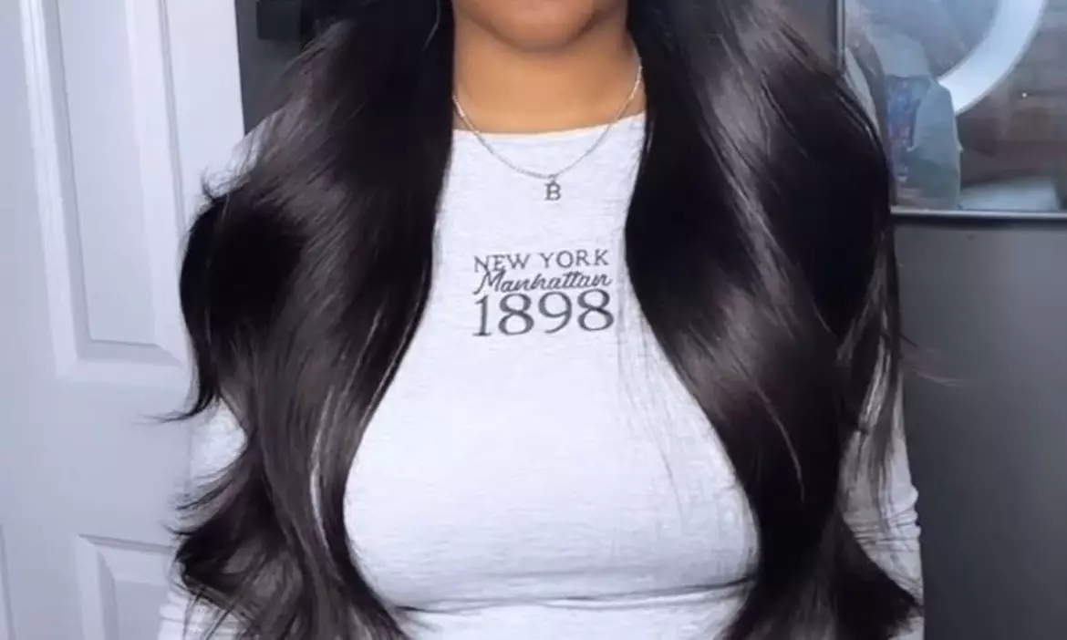 Get Jumbo/Medium Jumbo Knotless or Closure, Frontal or Classic Sew In 