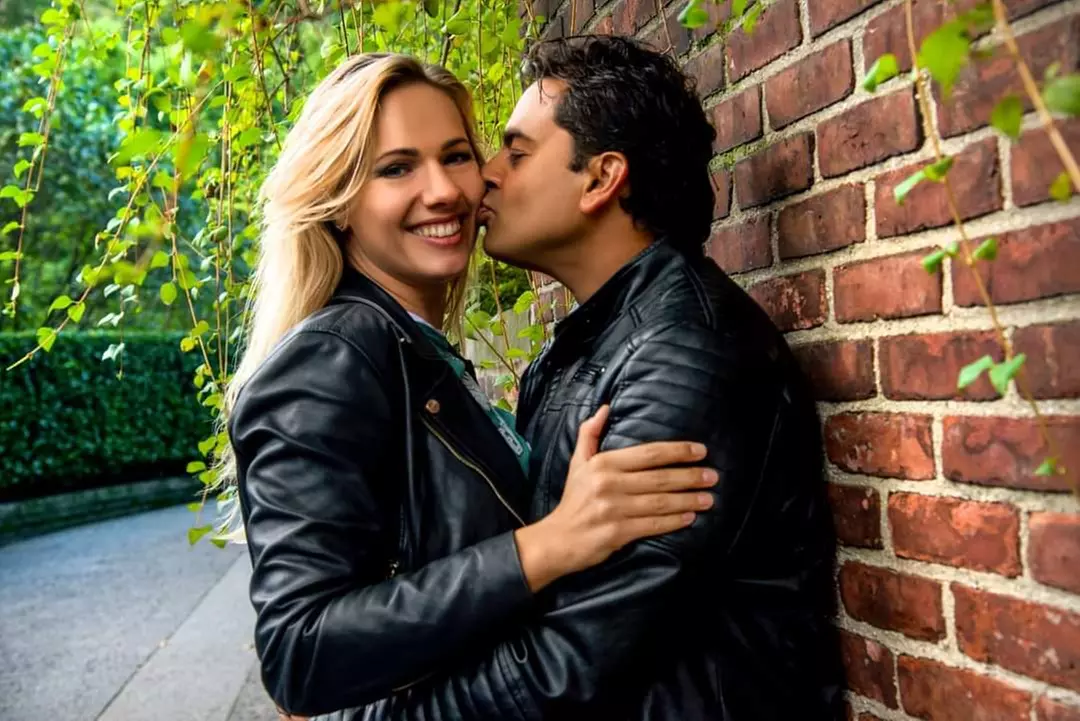 30-or 60-Minute On-Location Lifestyle Photography or In Studio Session