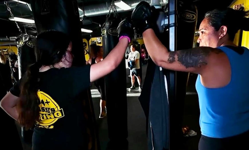 Image 8: Kickstart your fitness journey  at CKO Kickboxing San Diego
