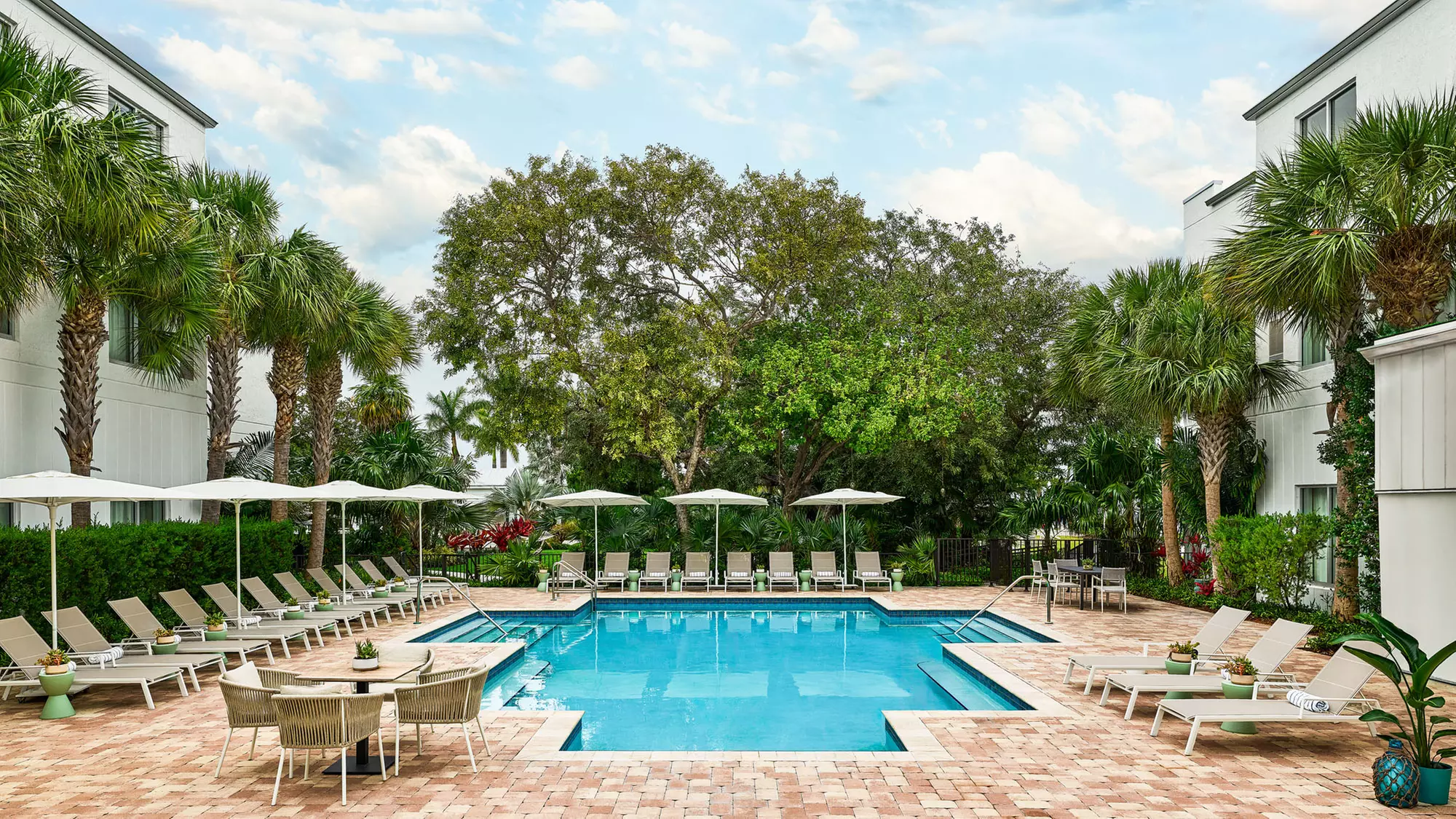 Unwind with a 50-Minute Weekday Massage 