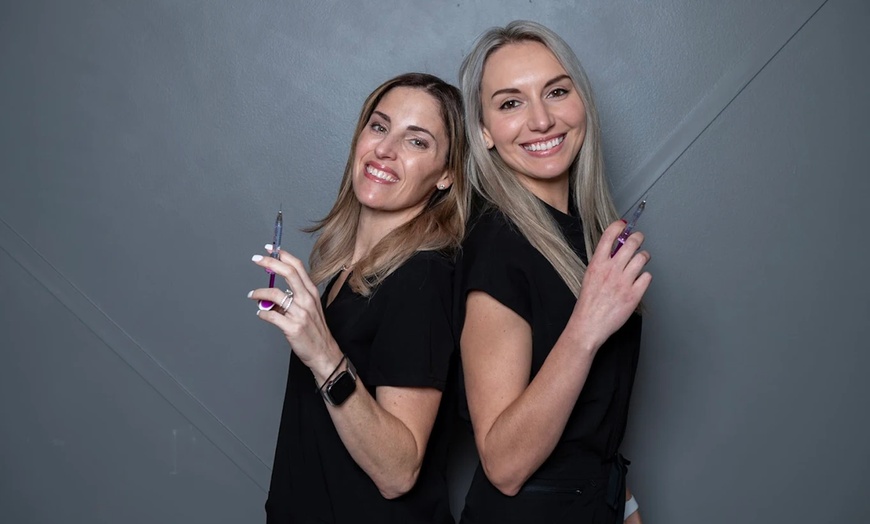 Image 2: Enhance Your Look with 20 or 40 Units of Botox