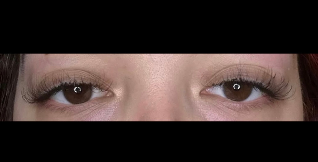 Enhance Your Look with Classic Lash Extensions with/without Fill