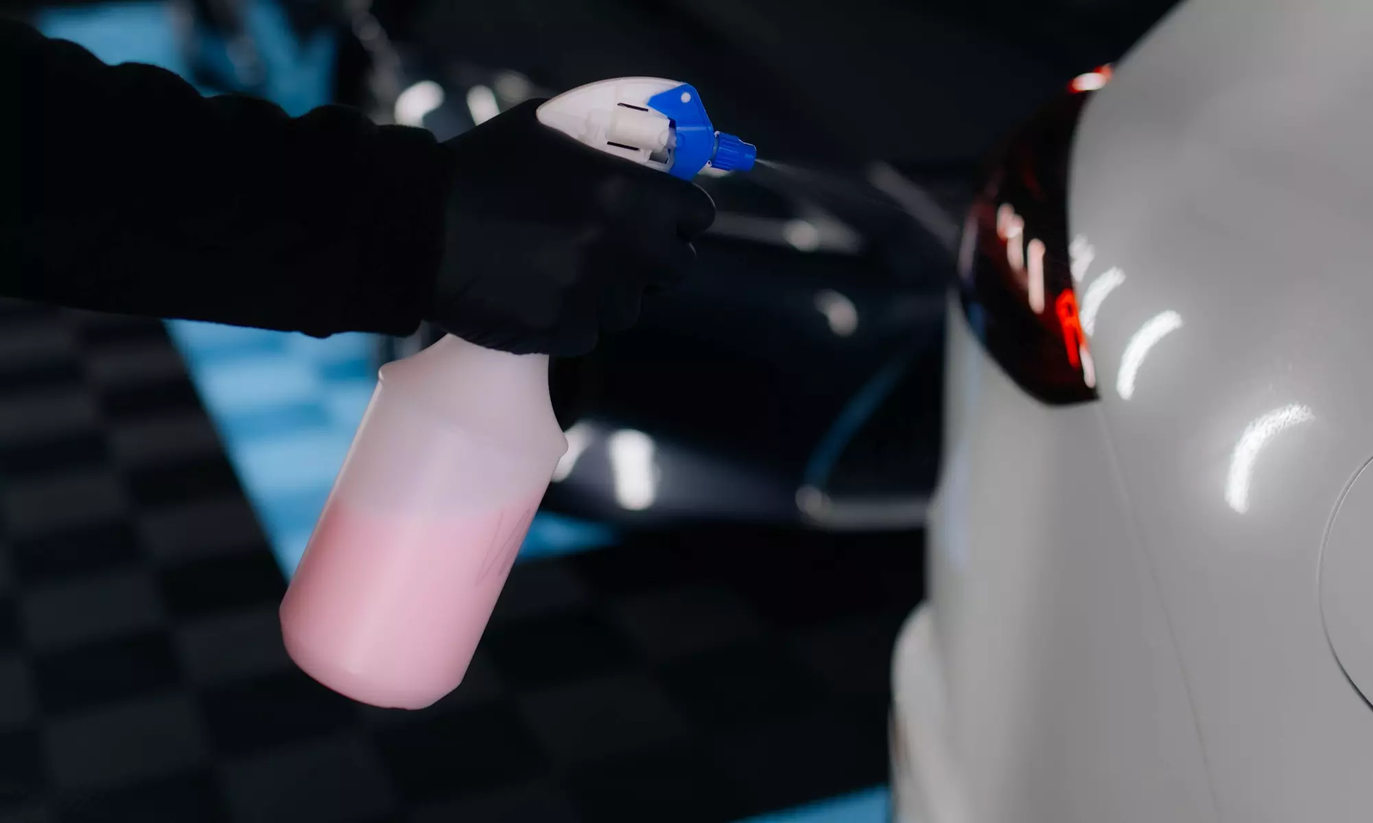 Innenraumreinigung od. Innen- & Außenreinigung Basic, Gold od. Premium