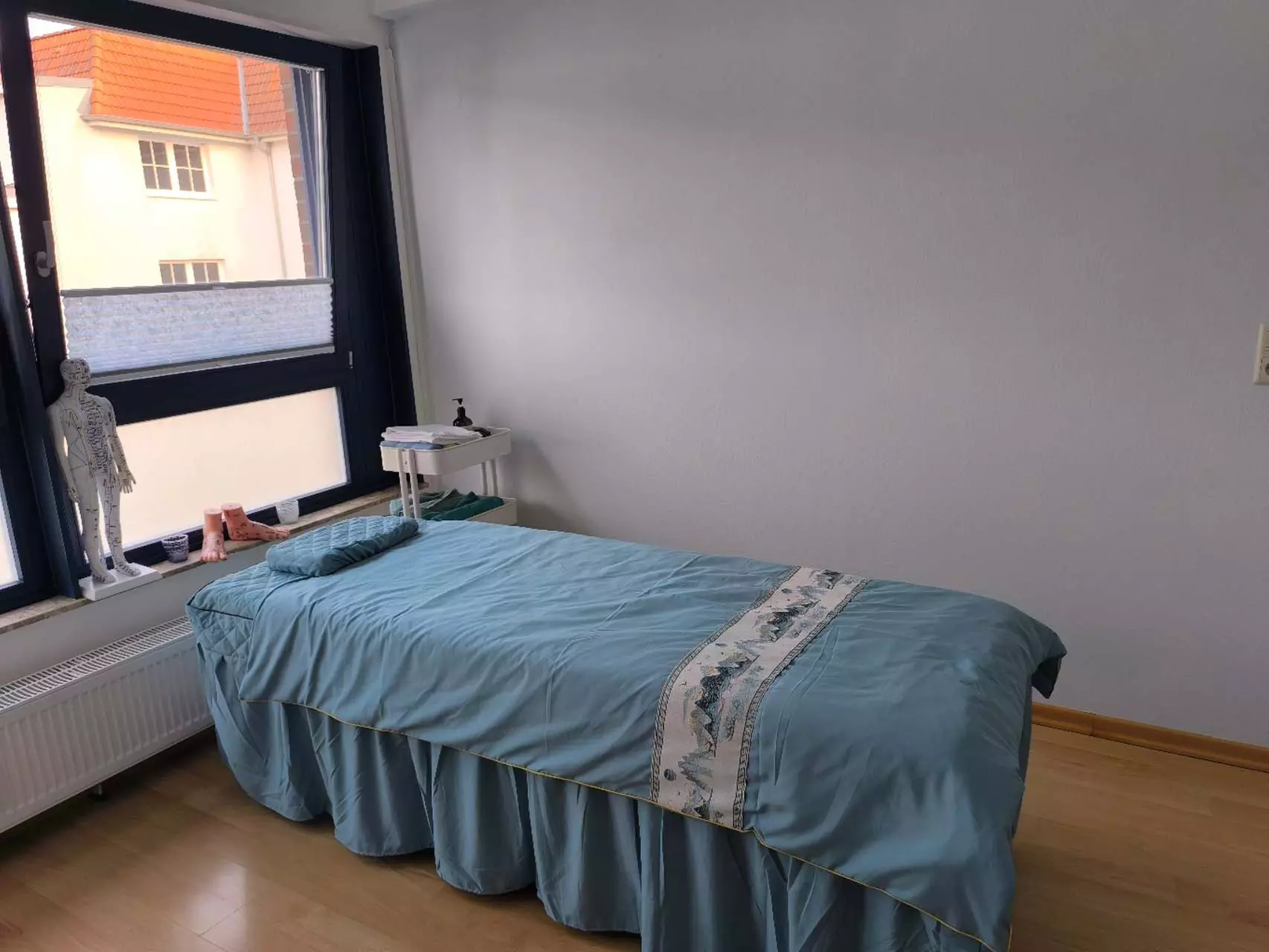 Nacken-, Schulter- & Rücken-Massage oder Fuß-Massage inkl. Fußbad