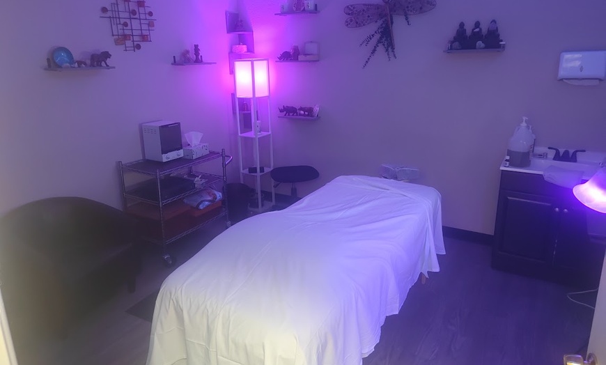 Image 4: Relax with One or Two Sessions 60- or 90-Minute Massage Your Choice
