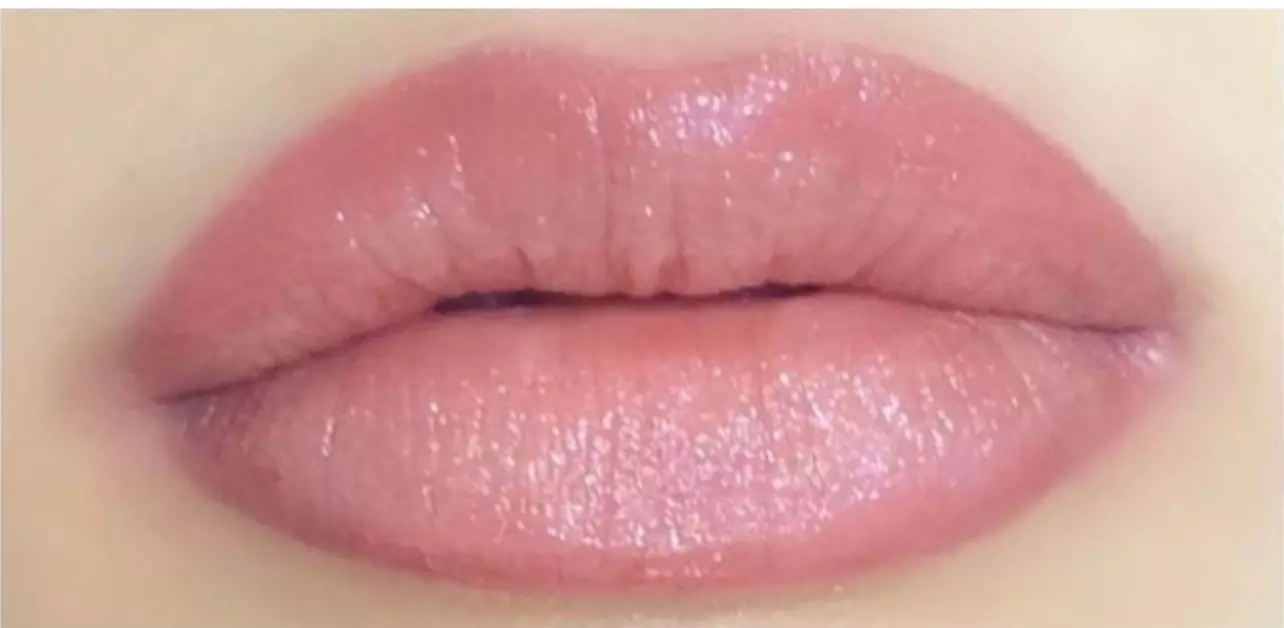 Permanent Eyeliner/ Lipblushing/ Microblading/ Powder Brows