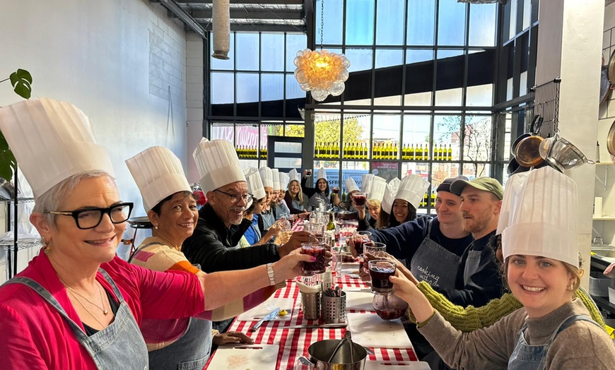 Image 1: Up to 40% Off on Cooking Course at Holaconlola