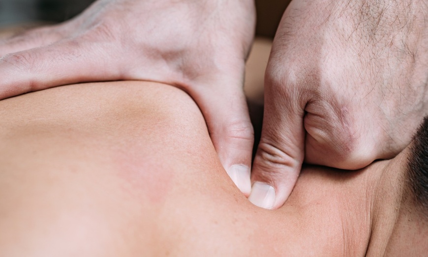 Image 4: Up to 71% Off on Physiotherapist at HealthMax Clinic