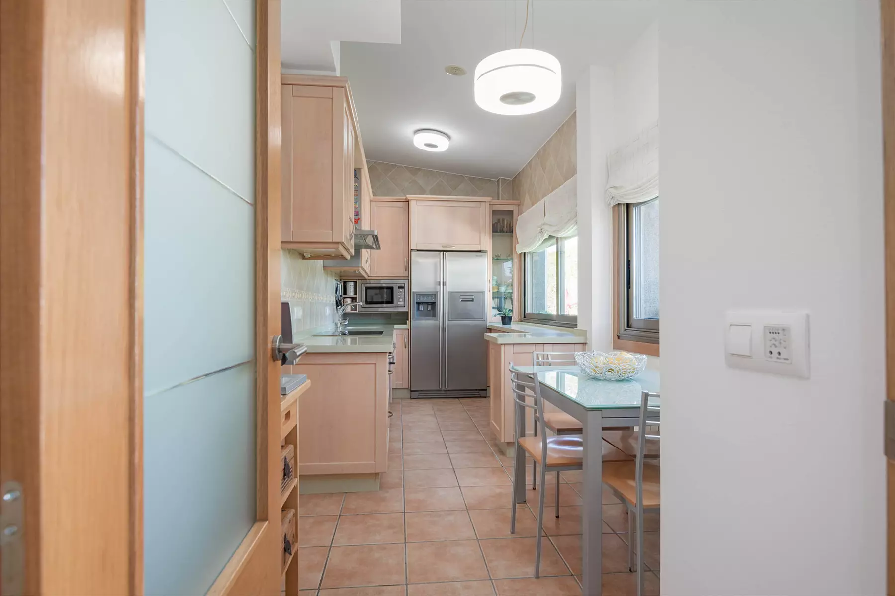 Fotografía inmobiliaria y de interiores de hasta 30 fotos para 1