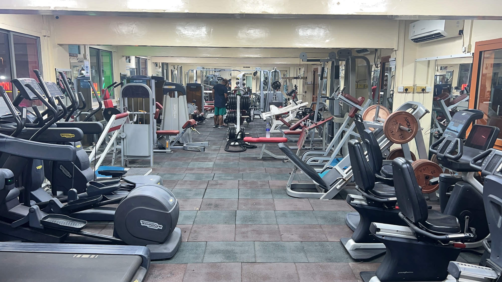 Up to 67% Off on  at Mussafah Raha Gym | مصفح صناعة راحه جيم