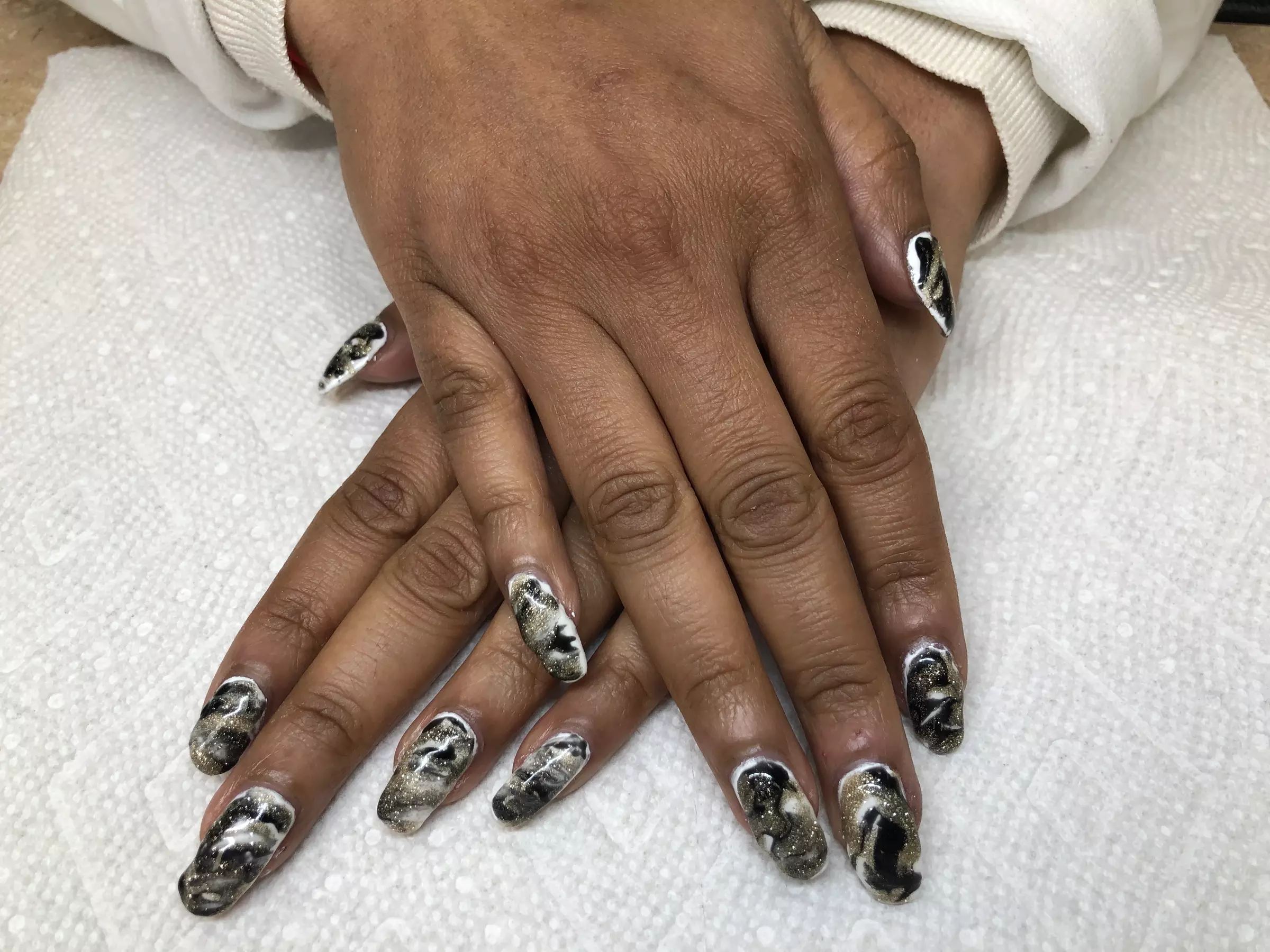 Discover Nails by Jaxx's Gel Manicure and Full Set Spa Pedicure, all with up to 24% off for an ultimate pampering experience - Second Medium